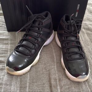Air Jordan 11 Retro 72-10 Men’s Size 10